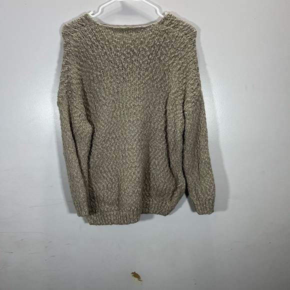 Altar’d State Women’s Grey Popcorn Knit Lovely Lash V Neck Sweater - Picture 7 of 12